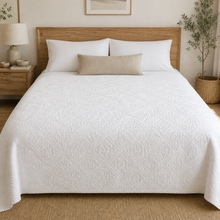 Load image into Gallery viewer, 100% Cotton Bedspread